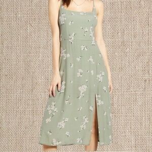 Chic Sage Floral Midi Dress